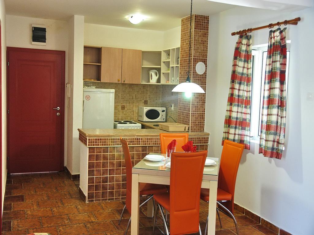Apartments Maris Petrovac Rom bilde